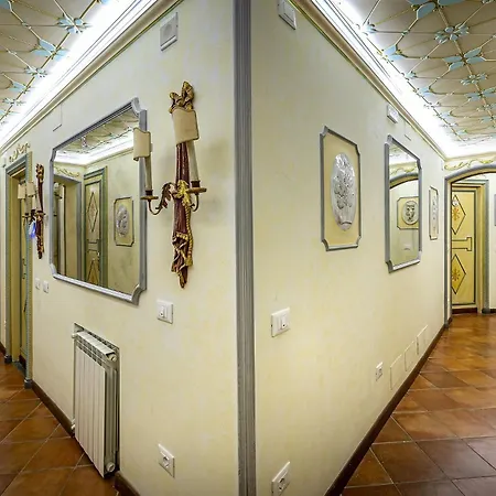 Duomo Palace 招待所 *