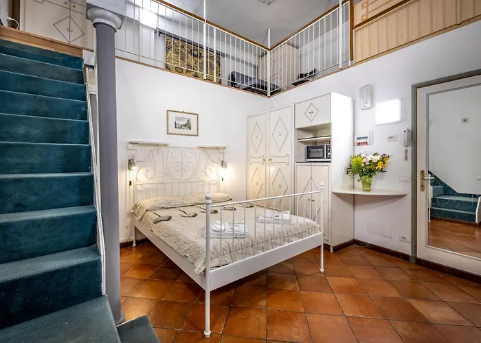 Duomo Palace Πανσιόν 3*