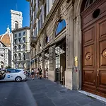 Duomo Palace 3* فلورنس